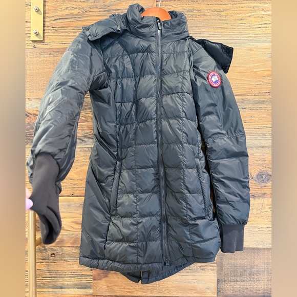 Canada Goose Women's Black Ellison Puffer Coat NEW - Picture 14 of 16